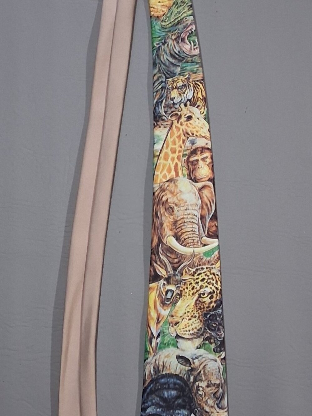Vintage Ralph Marlin "Serengeti" animal novelty necktie
